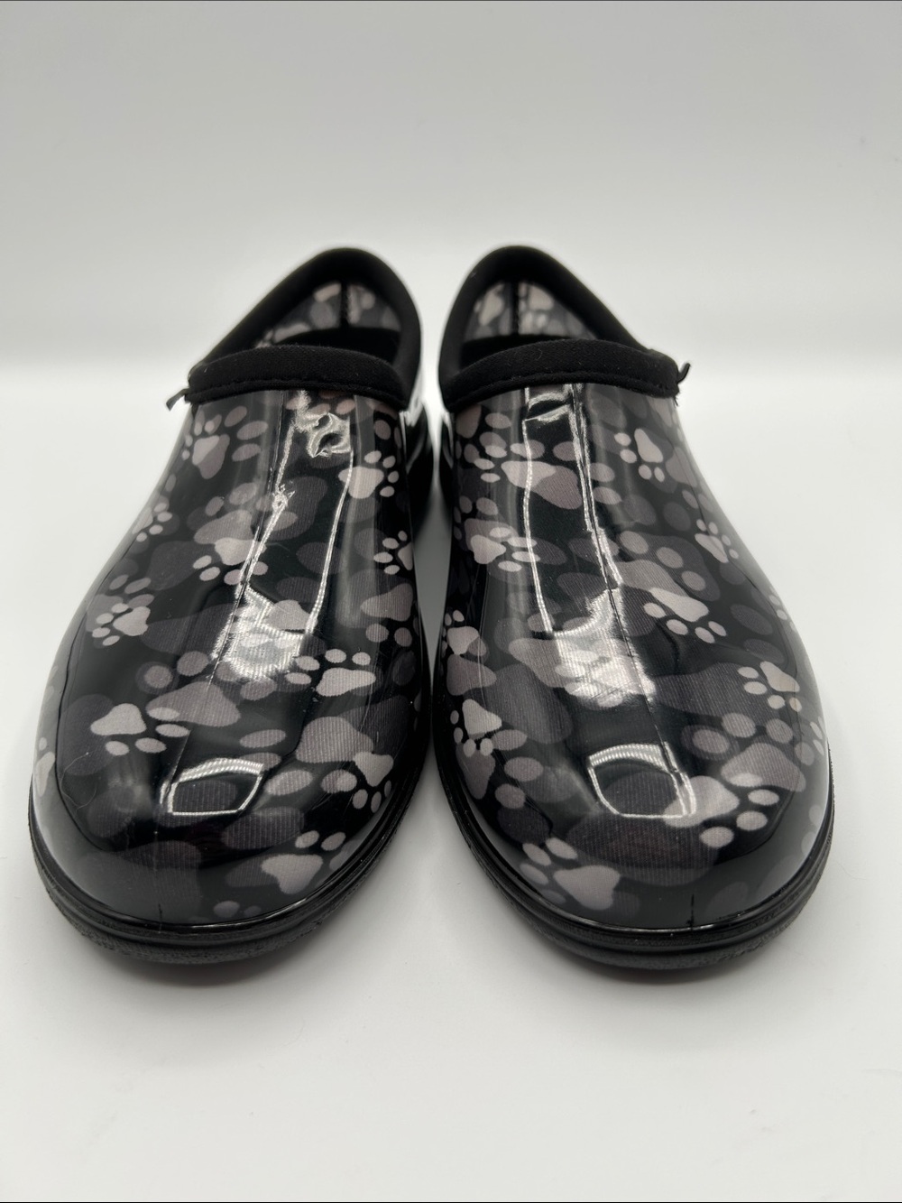 Sloggers Gray and Black Paw Print Sip On Garden Shoes - Picture 3 of 15